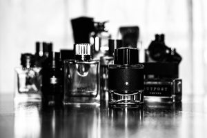 9 Merk Parfum Pria yang Wanginya Tahan Lama, Wajib Diketahui!